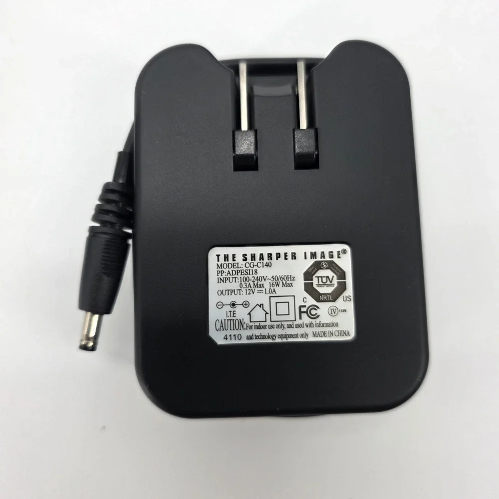 Sharper Image Folding Portable Charging Valet CG-C140 Black Travel‎ Kit AC DC